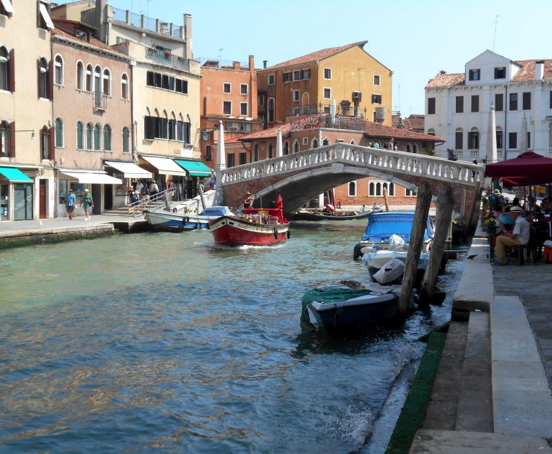Cannaregio ponte delle guglie venezia