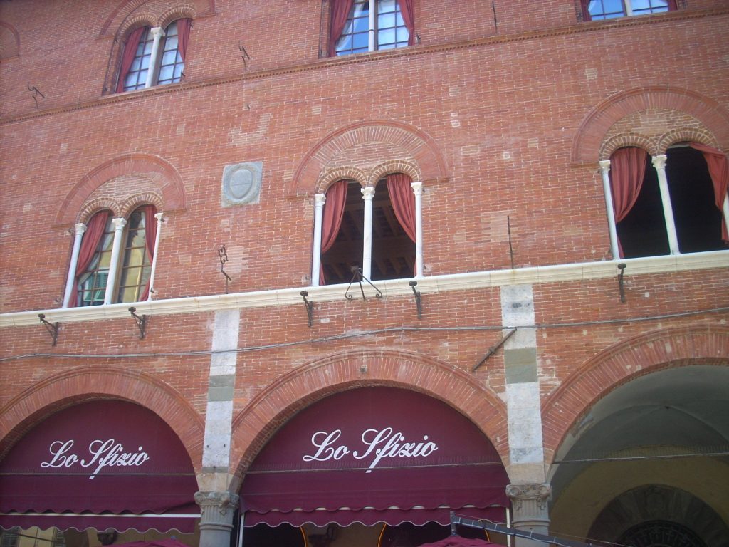 Palazzo Poschi Pisa