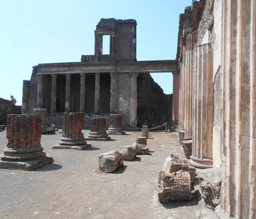 resti della basilica, pompei