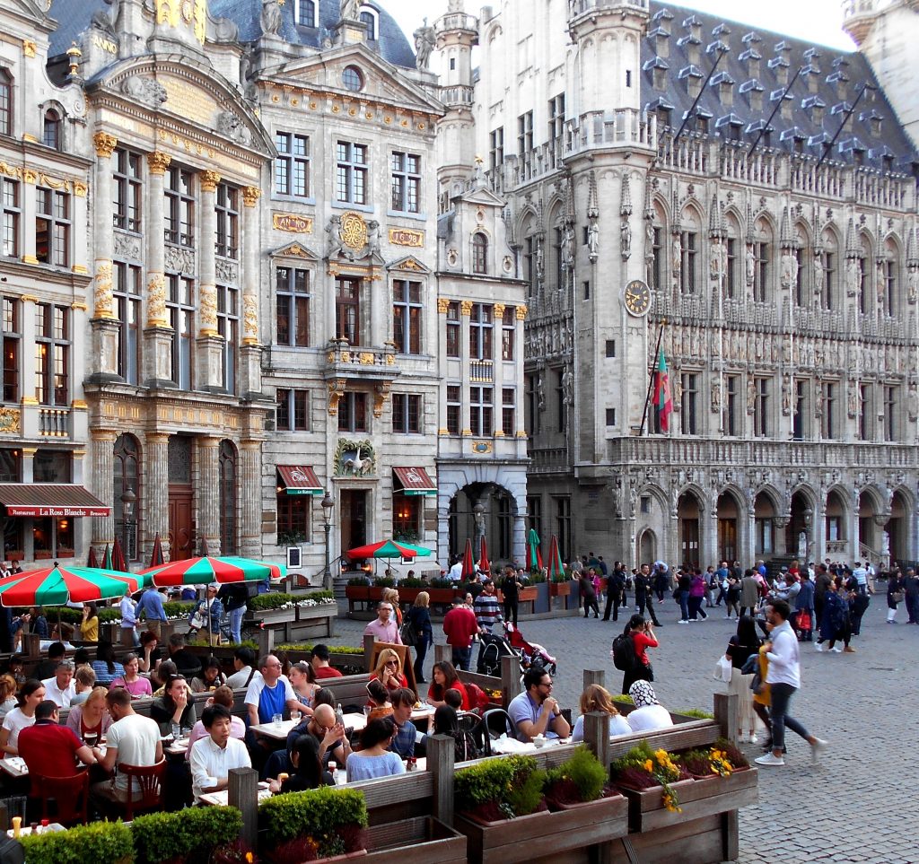 Le meravigliose Case delle Corporazioni nella Grand Place di Bruxelles