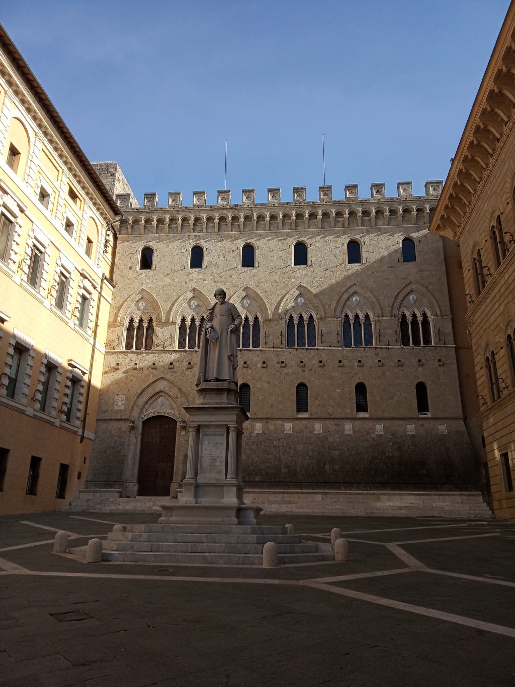 Palazzo Salimbeni, sede del Monte dei Paschi di Siena
