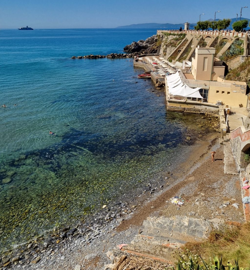 mare piombino piazza bovio