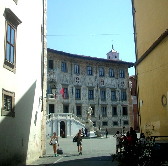 palazzo della carovana