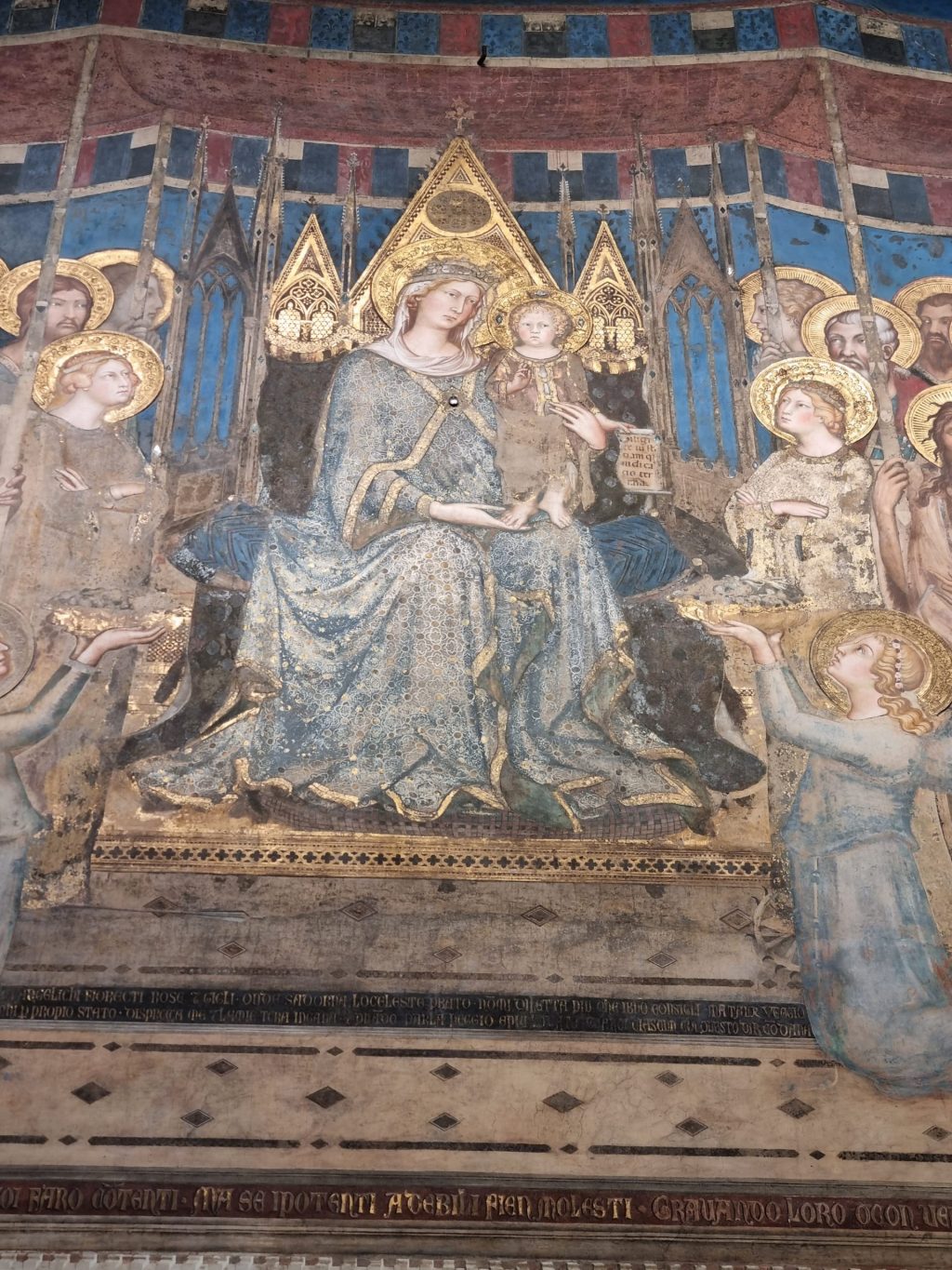 Maestà di Simone Martini