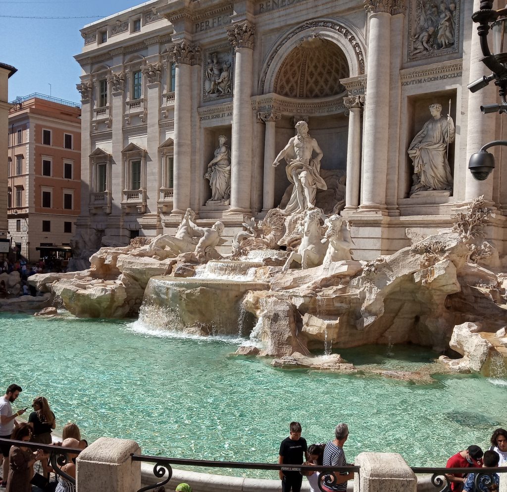 fontana di trevi, roma